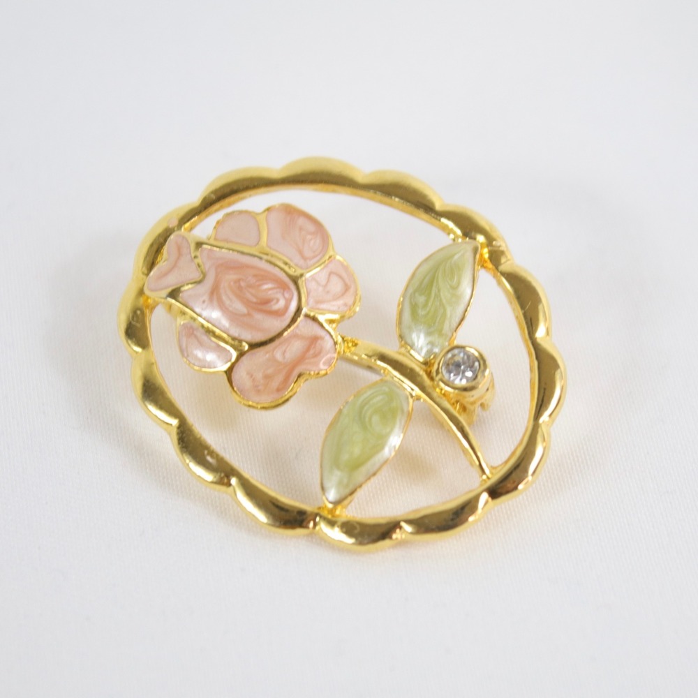 Vintage Pink Enamel Rose Gold Tone Scalloped Oval Rhinestone Accent Brooch Pin